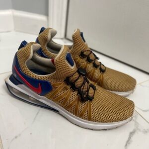 Nike Beige and Navy Sneakers with Red Detail